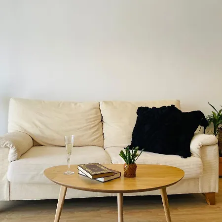 Apartment Anida